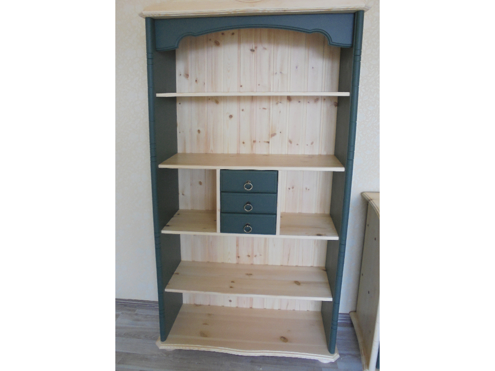 Шкаф книжный с 3 ящиками массив сосны Айно №2