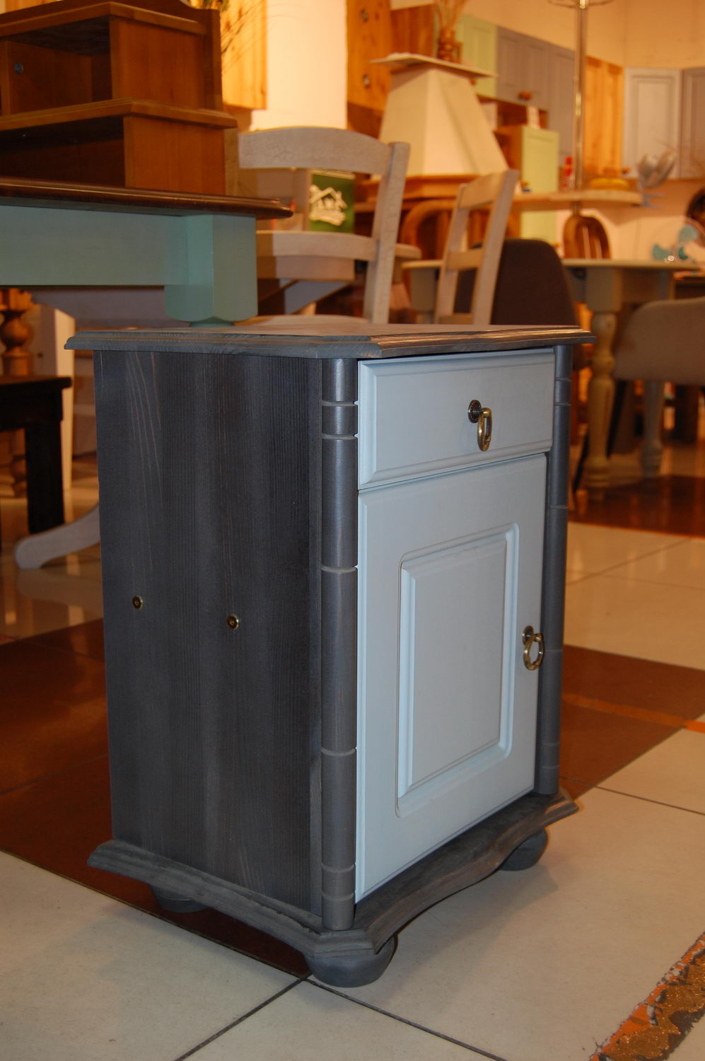   Тумба массив сосны Айно  