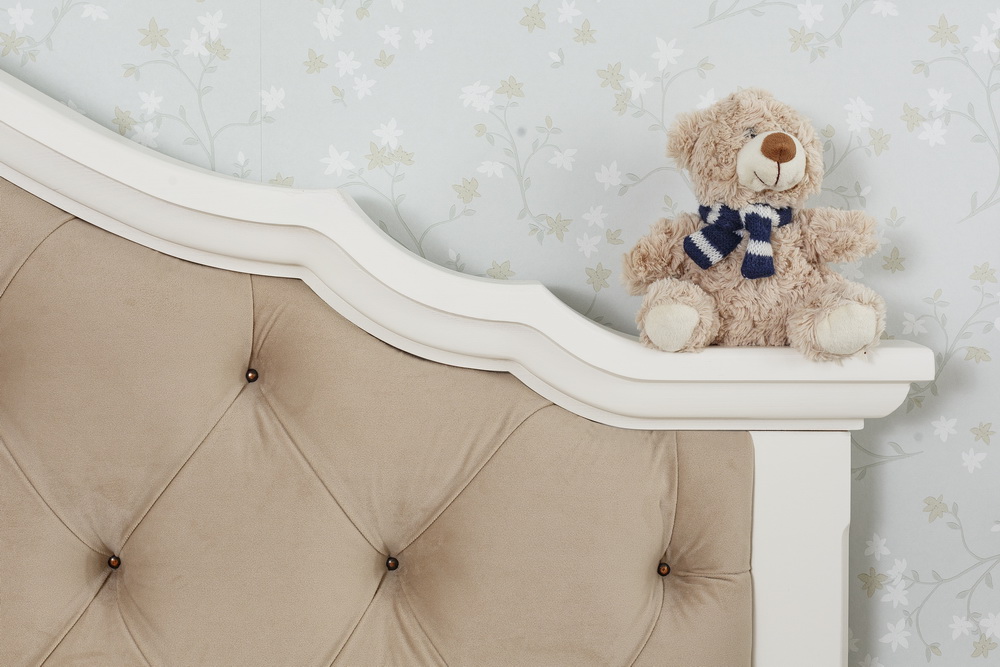 Кровать Айно №18 с мягким изголовьем 900 х 2000