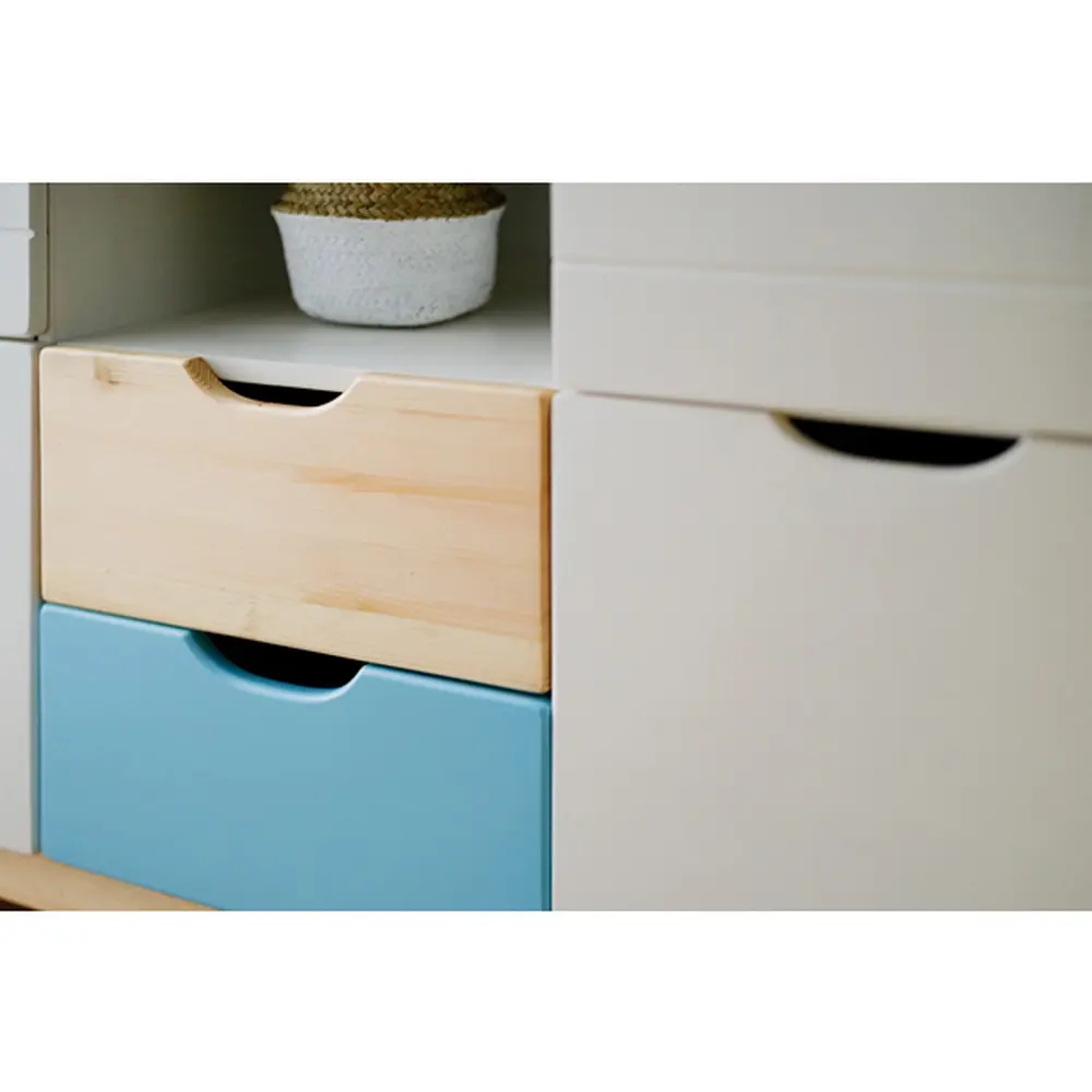 Шкаф детский с 4 ящиками массив сосны ТК №2 3-ств.