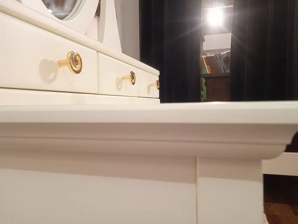 Дамский стол с 5 ящиками и зеркалом «Римини"