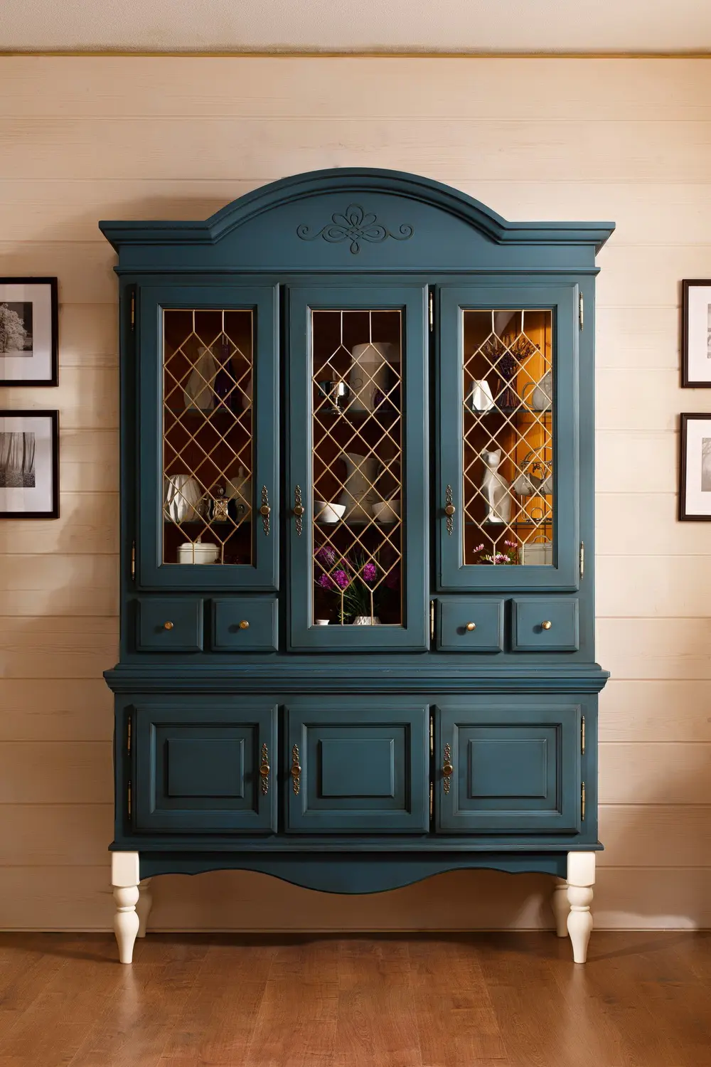 Бьерт и Валенсия