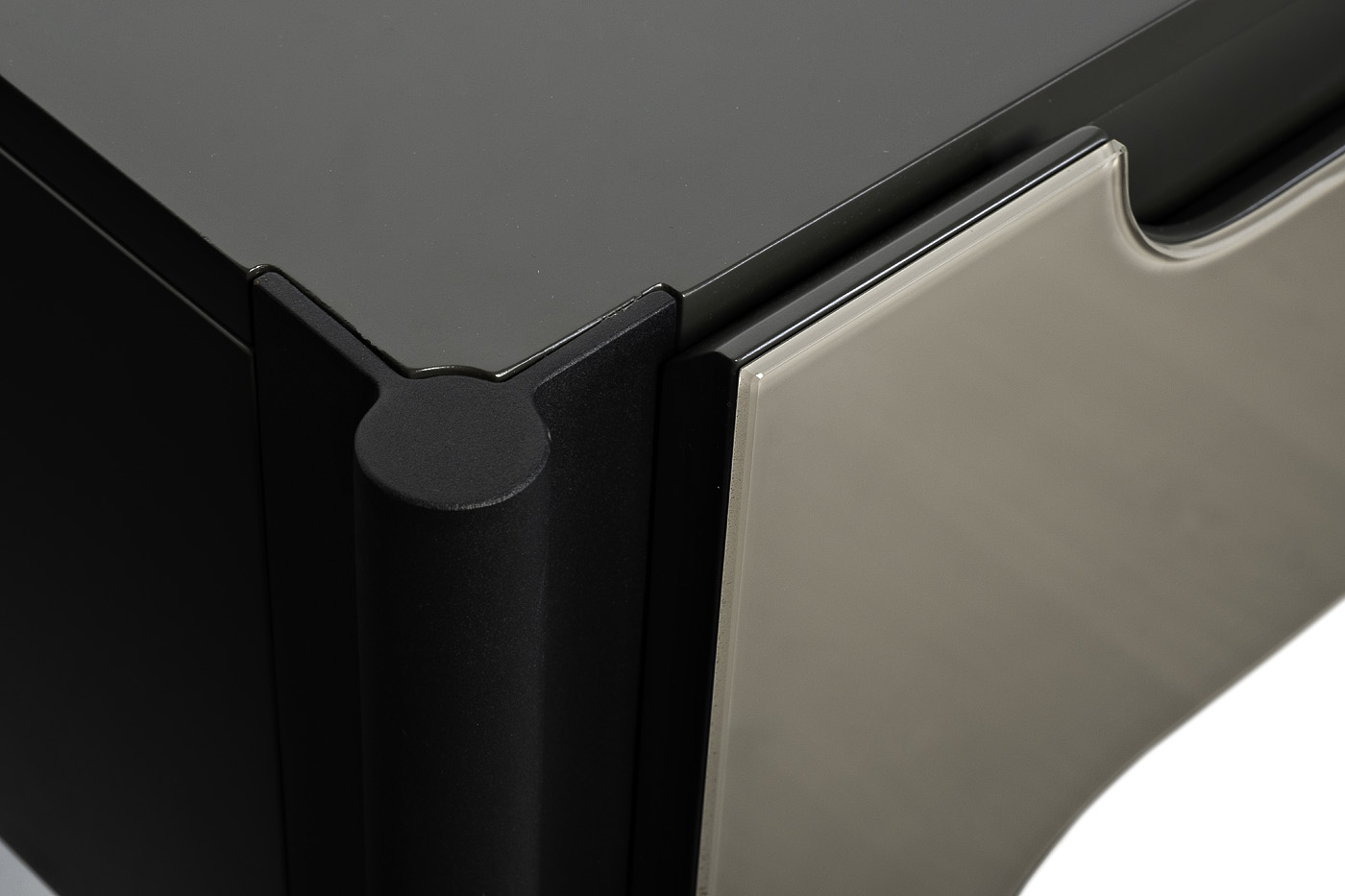 77IP-GD007-KONS Консоль Grimaldi