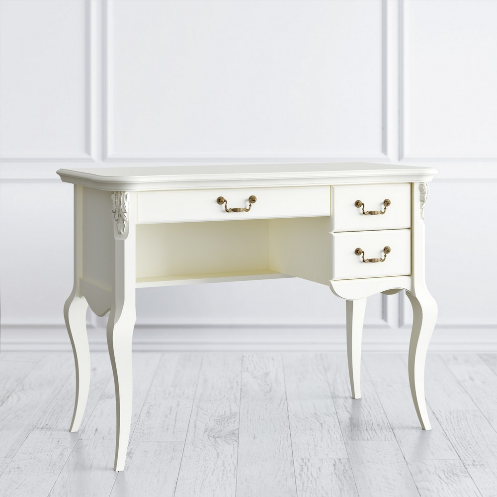 Туалетный столик 