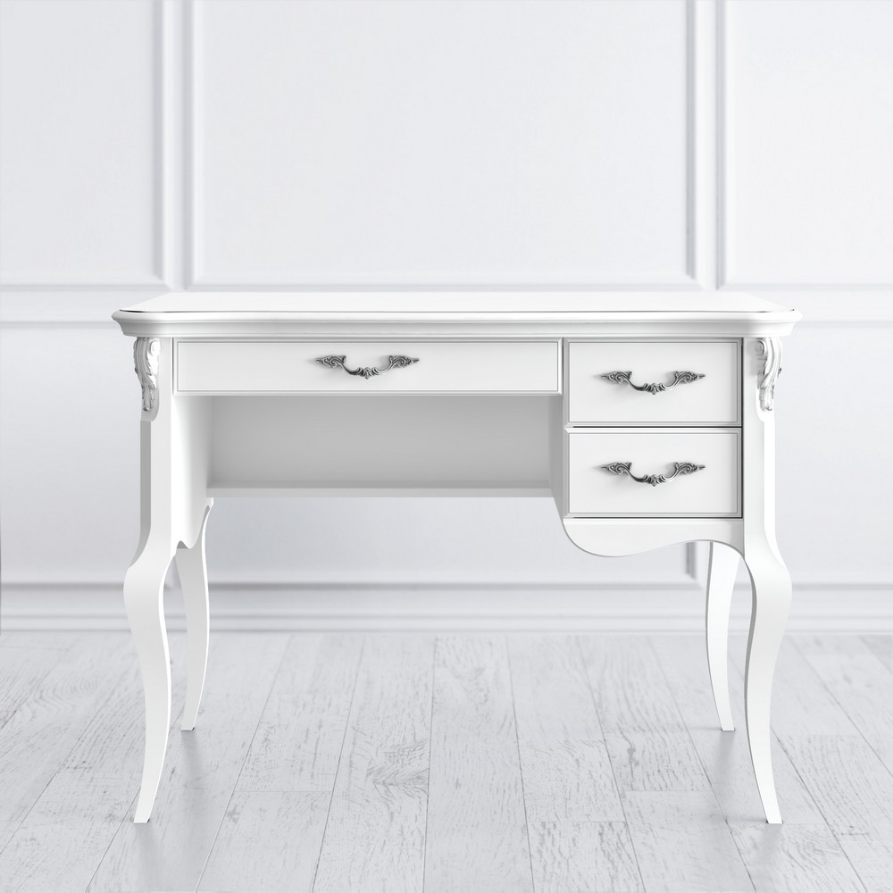 Туалетный столик 