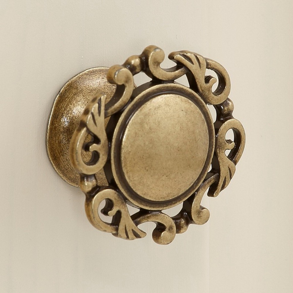 Шкаф ЛеБо 3-дверный с 3 зеркалами