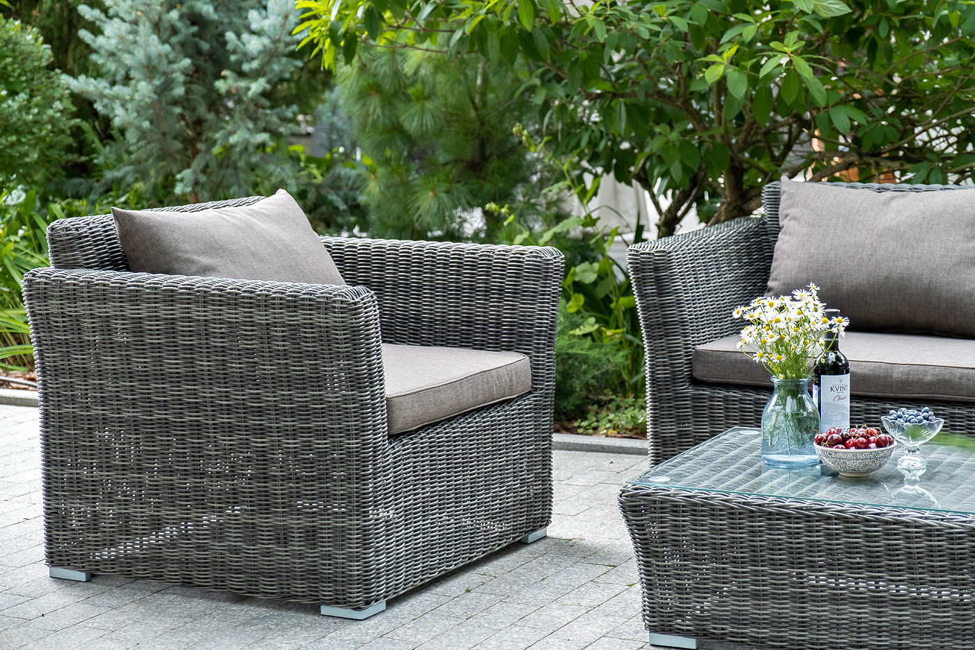 "Каприоли" лаунж-зона из искусственного ротанга, цвет графит