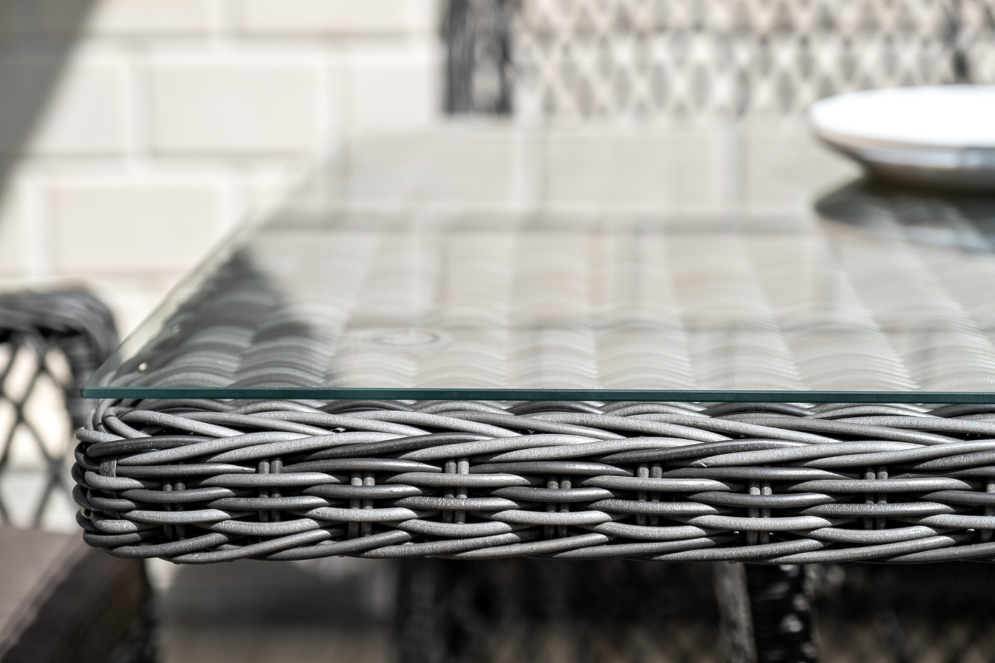 "Латтини" плетеный стол из искусственного ротанга 160х90см, цвет графит